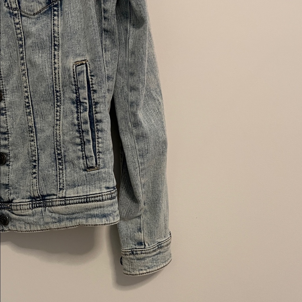 Blue Denim Jacket - Picture 5 of 6
